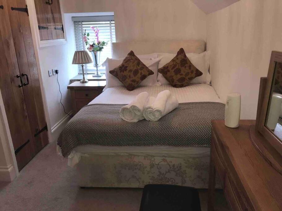 Chic 2 Bed Peak District Cottage Barn Near Alton Towers, Polar Bears, Chatsworth House Лік Екстер'єр фото